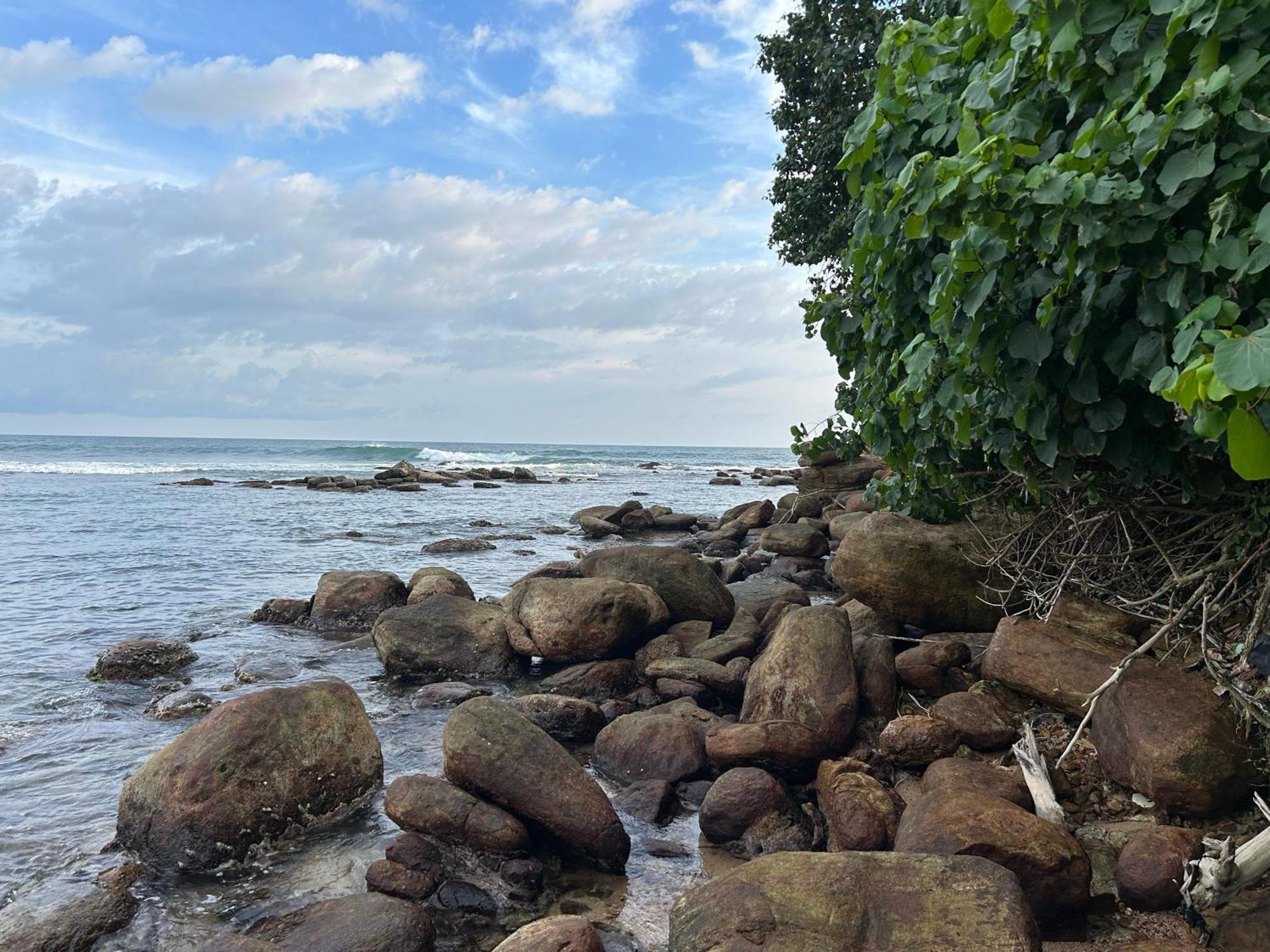 Kenno'S Korner Hotell Weligama Exteriör bild