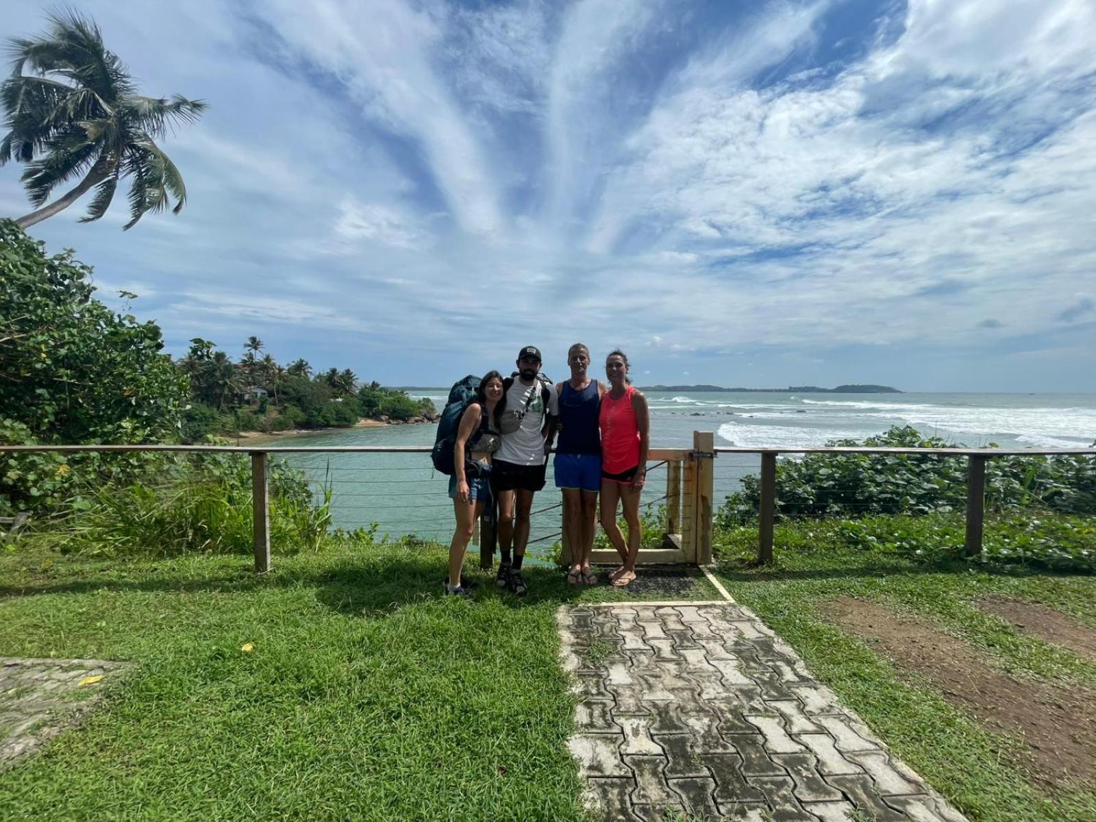 Kenno'S Korner Hotell Weligama Exteriör bild