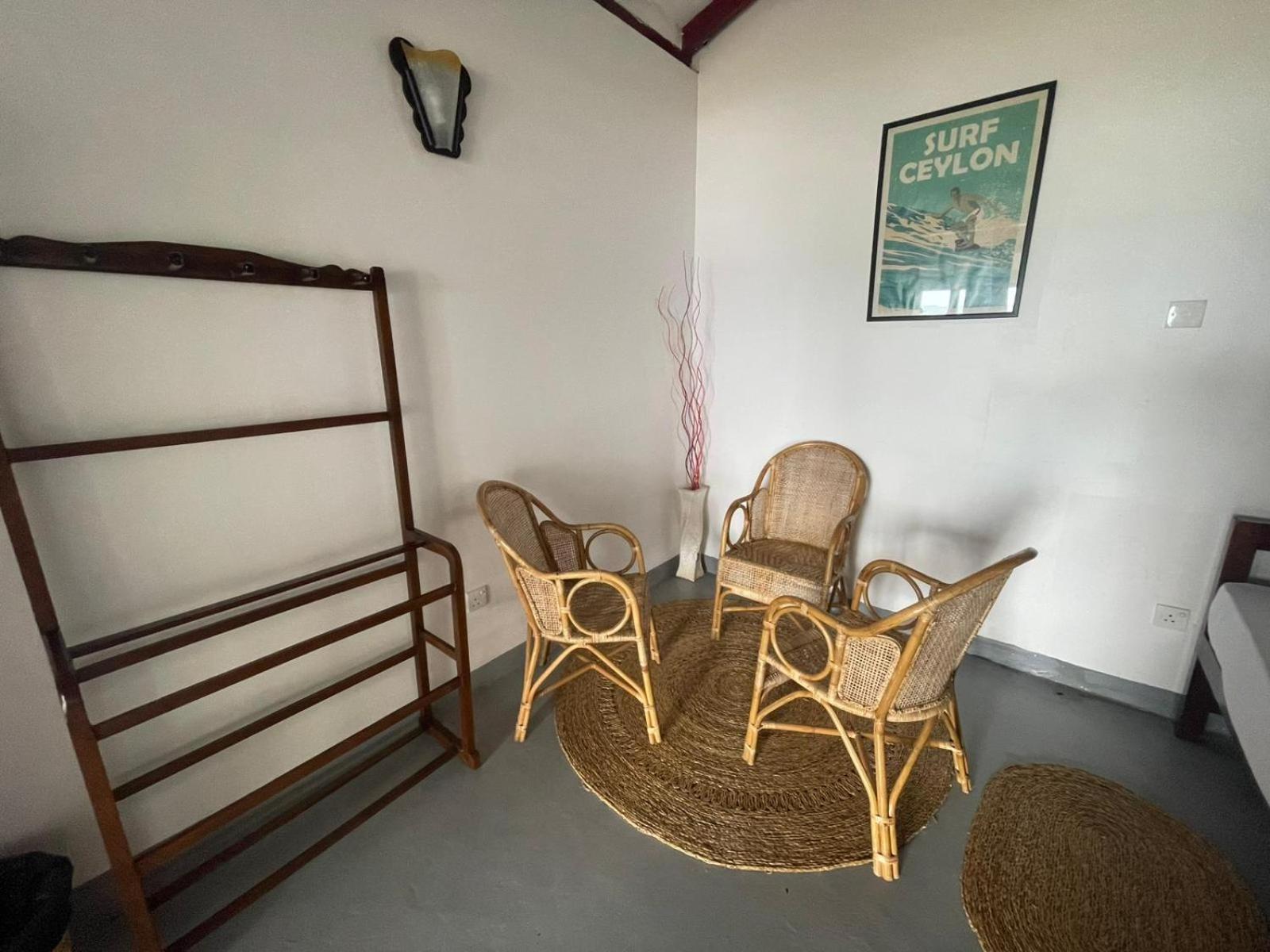 Kenno'S Korner Hotell Weligama Exteriör bild